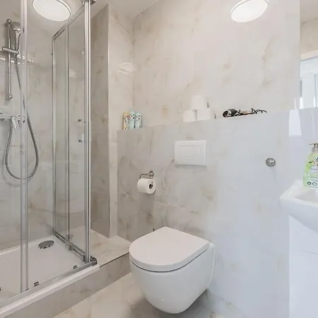 Διαμέρισμα Flat In Calm Neighborhood 1 Πράγα