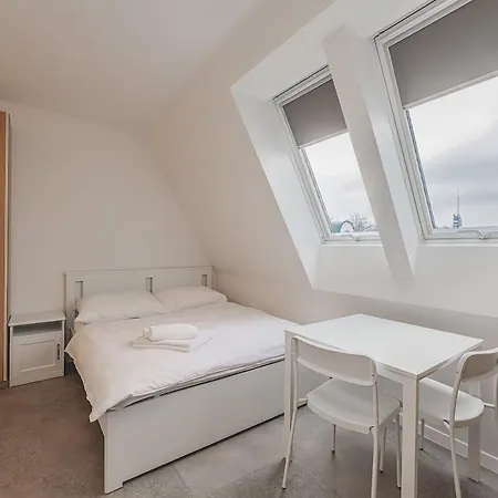 Flat In Calm Neighborhood 1 * Prag